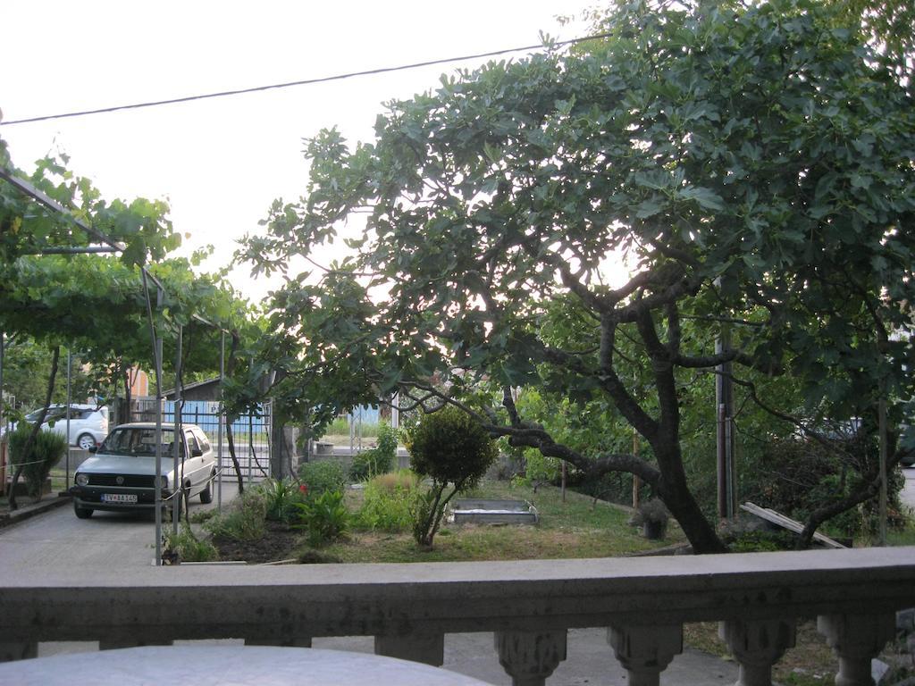 Apartments Miana ติวัต ภายนอก รูปภาพ