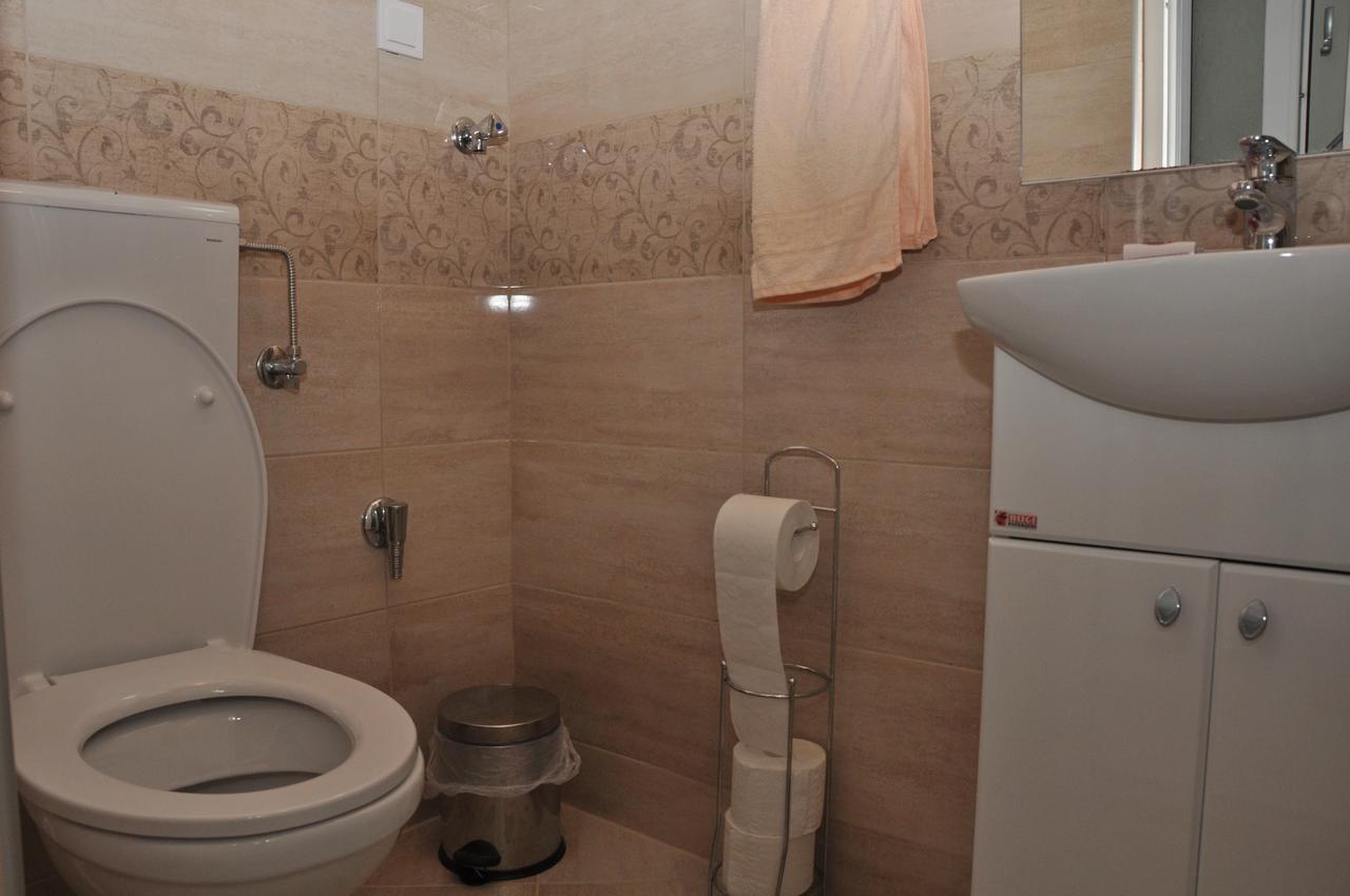 Apartments Miana ติวัต ภายนอก รูปภาพ